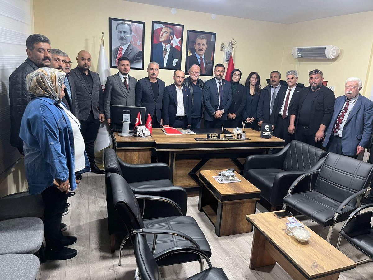 ZuhalBBP40's tweet photo. Birliğin ve Kardeşliğin Kalesi Kırşehir 🇹🇷☝️
@Mustafa_Destici 
@TevfikEren
@AliBoyaci40 
🇹🇷☝️☝️☝️ https://t.co/0omwCdyUj7