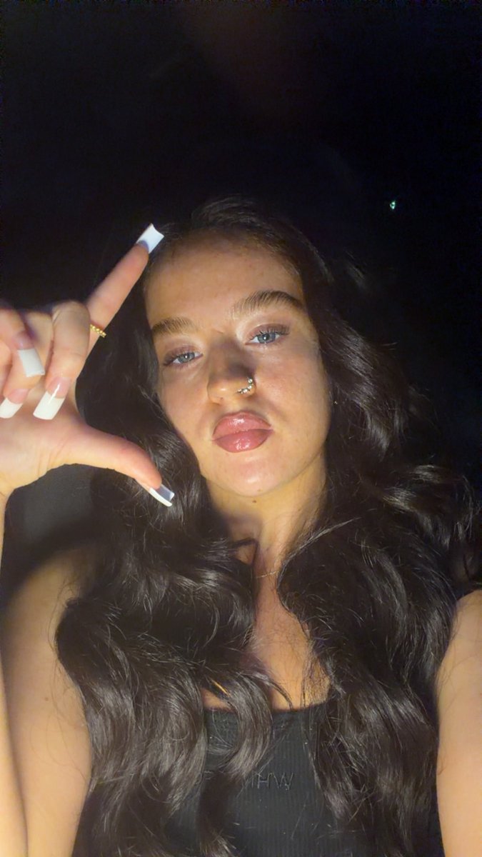 mistressk00's tweet photo. L is for loser 🫪#findom #xfeet #mistress https://t.co/16sgJCLrG5