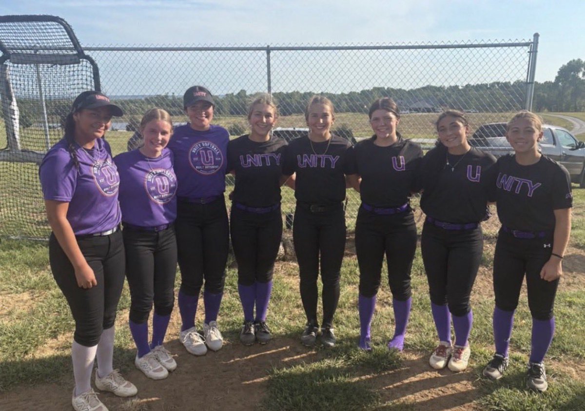 RileyLaing30's tweet photo. Got to go out to Missouri for a week and I am so grateful for the opportunity to be apart of the R.O.I. team/family. Being able to put in a lot of work with Coach Brad and teammates while also making memories and having lots of laughs. Can’t wait for the next time and looking forward to hitting the field at our first tournament: Team NJ Indy Fall Showcase in Greenwood, IN. 
@KJ_Johnson55 @SofiaRose2028 @Tagen22 @RaeganBrandt @GabriyellaK @Kaylee_Kuehl @ryleeschmidt29 @roimidwest @ExtraInningSB @tagupSoftball @TrueRecruitsSB
