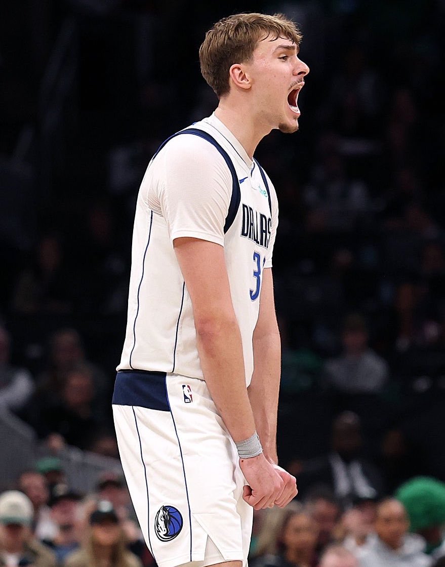 TheDunkCentral's tweet photo. “Cooper Flagg kept giving me flashbacks to LeBron James as a rookie. By LeBron's second season, he was a top-five player, and I feel strongly that this is Flagg's destiny too.”

- @WindhorstESPN https://t.co/7DDKksPMmY