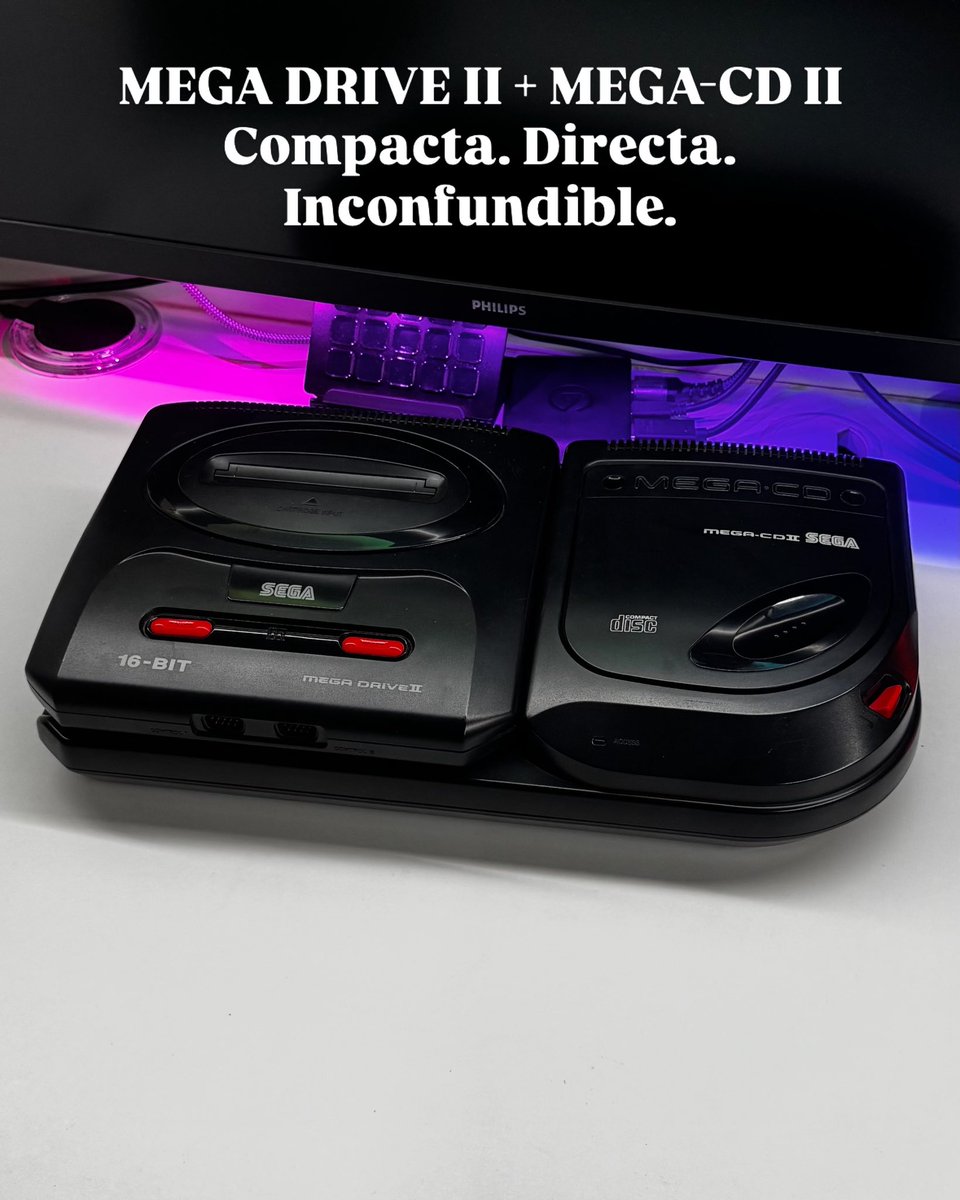bakapawn's tweet photo. Mega Drive + Mega-CD frente a Mega Drive II + Mega-CD II.
Dos formas de llevar el CD a los 16 bits: Snatcher, Final Fight CD y Sonic CD son buenos motivos para defender cualquiera.
Me cuesta decidir, pero me quedo con la torre. ¿Y vosotros? https://t.co/HsYQjD4OrW