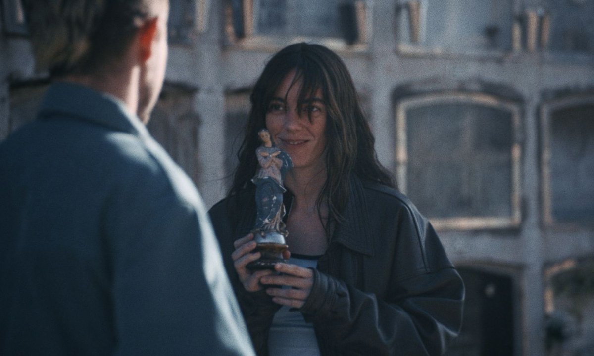 ICSfilm's tweet photo. Matthew Joseph Jenner finds a deft balancing act between tones and ideas in Mikel Gurrea's SAINTS, a moving depiction of being able to let go of the past while moving forward to an uncertain future #74SSIFF https://t.co/YlGiGfUTnZ https://t.co/uZ1jhYbnHg