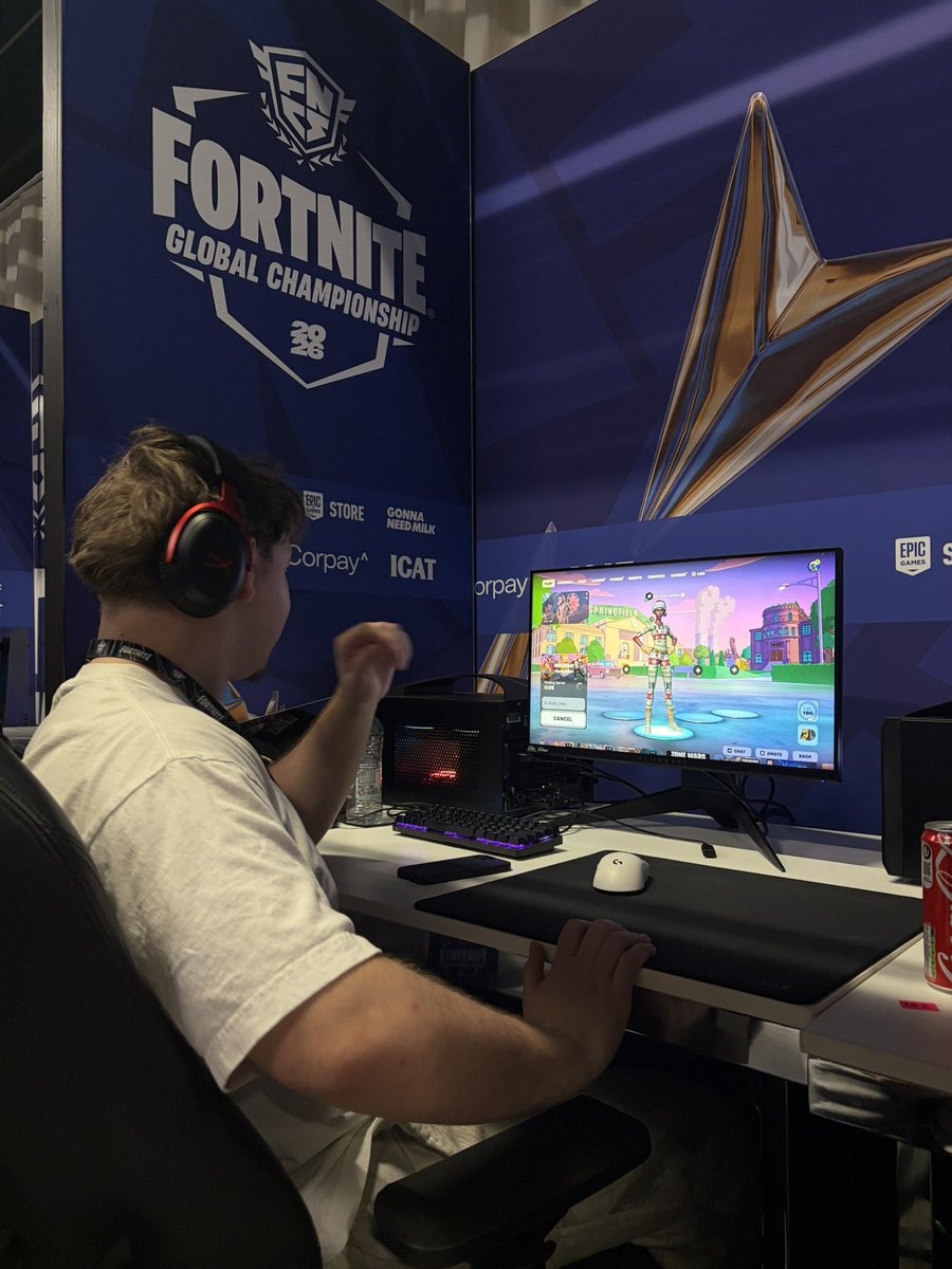 famework's tweet photo. Precision showing up @ Globals with @encryptedfn 🇧🇪🏆 https://t.co/FKWDUwari4