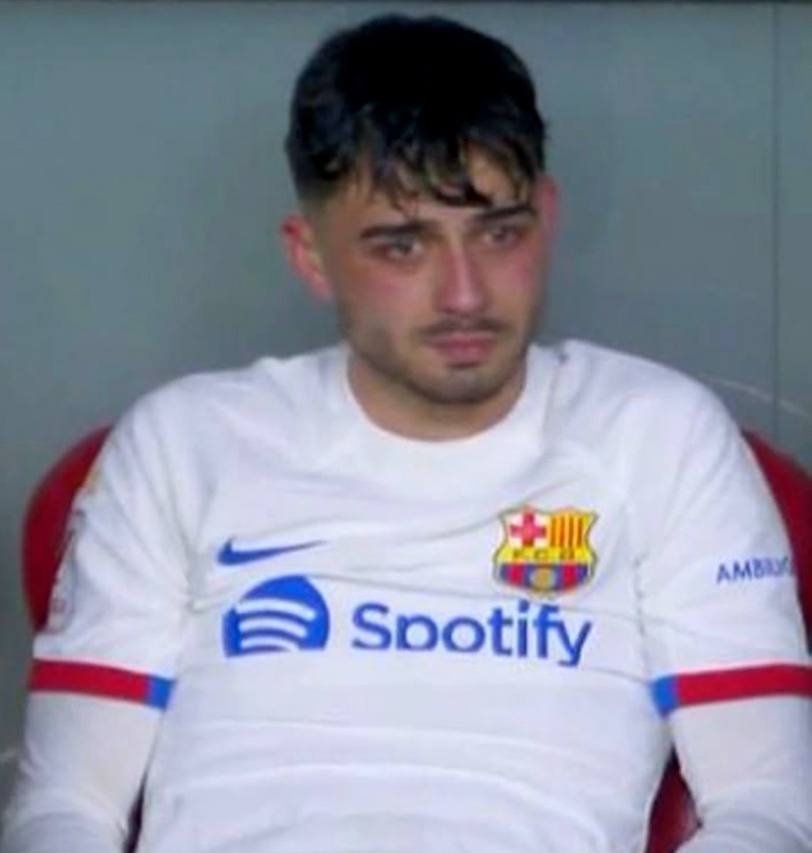 lamarrRMCF's tweet photo. POV: You just realized Fabián Ruiz is about to bench you during the international break😭 https://t.co/dWBsok84tH