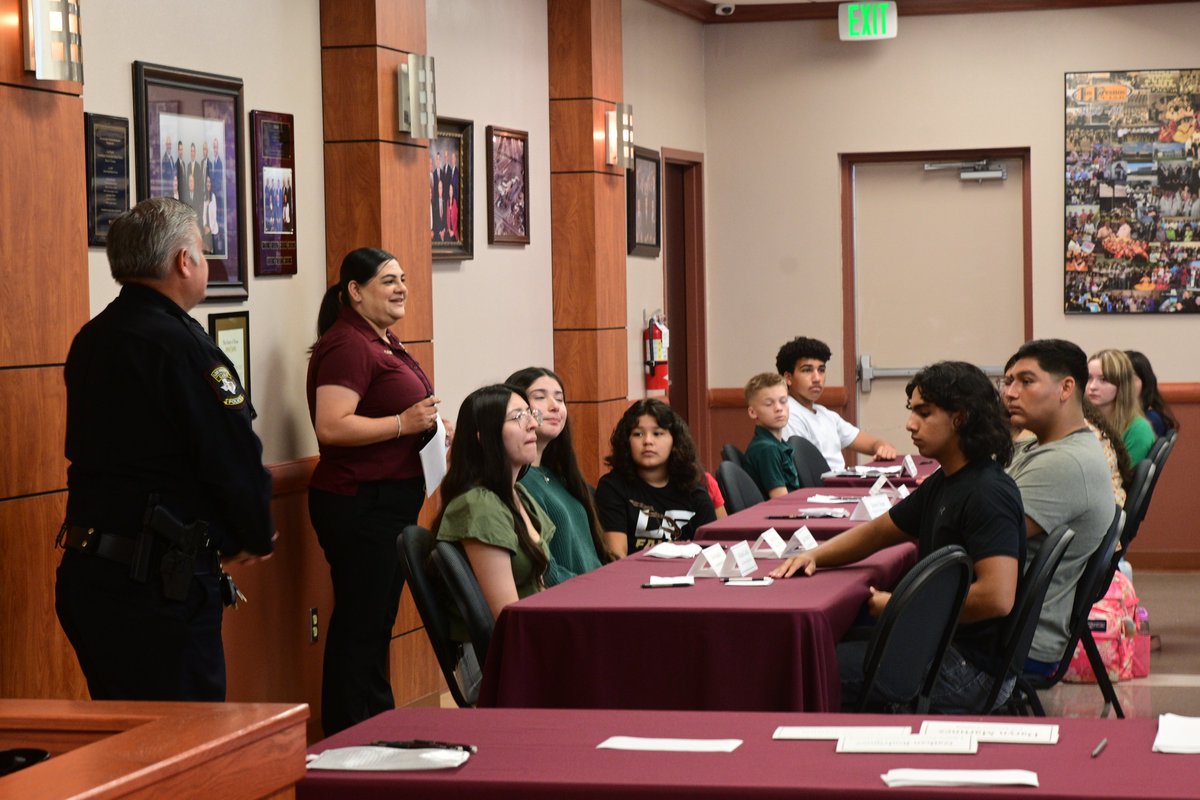 LosFresnosCISD's tweet photo. Los Fresnos CISD has launched its 2026–2027 Superintendent’s Student Advisory Board! 🎓

32 students representing all 14 campuses will meet with Dr. Joseph Villarreal throughout the year to share feedback, ideas and their perspectives on the student experience.  Congratulations! https://t.co/JWJlOESXjZ