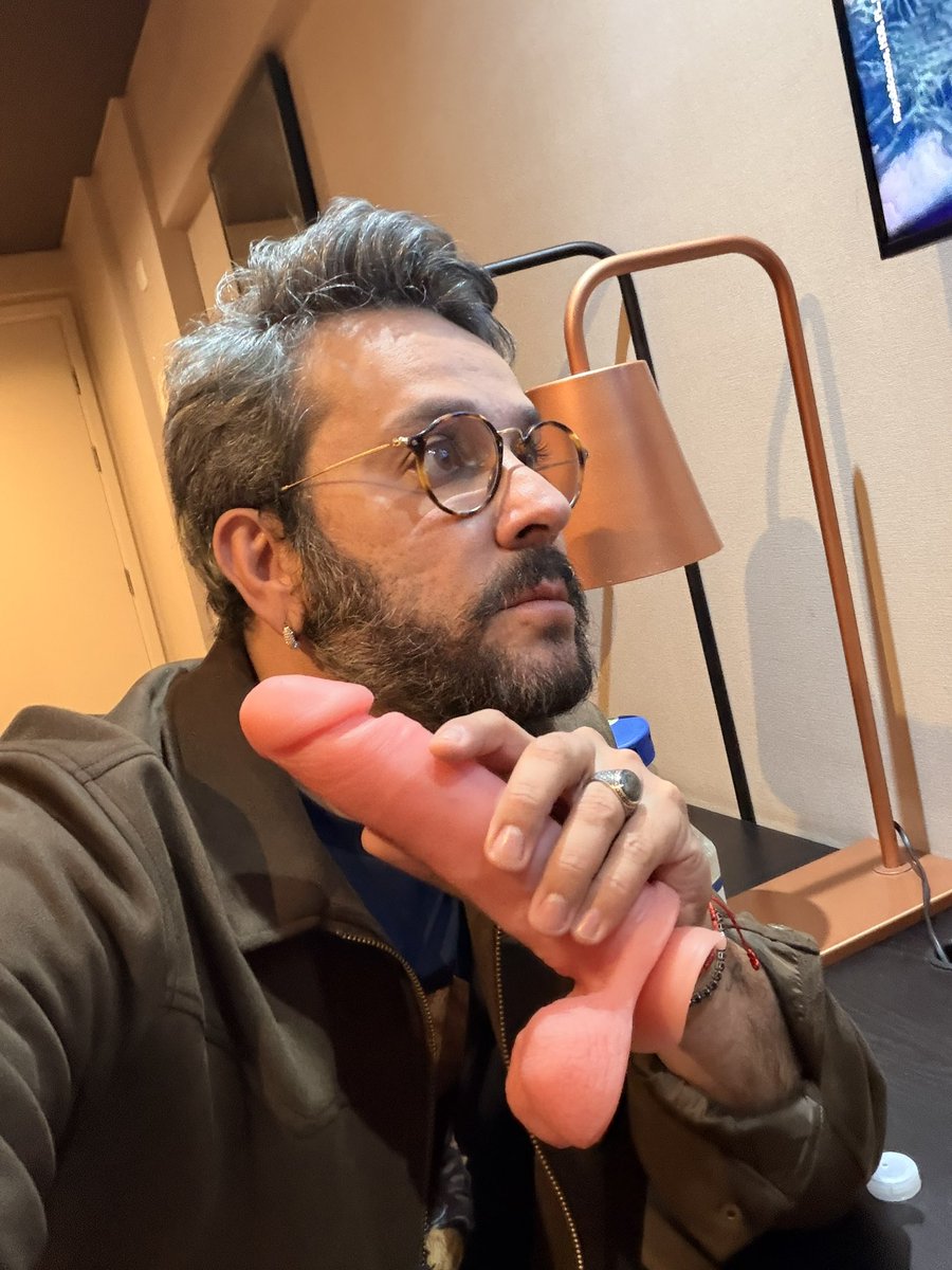 semprecomtZ's tweet photo. 🍆🍆🍆🍆🍆🍆🍆🍆 https://t.co/x2ecSbUhwO