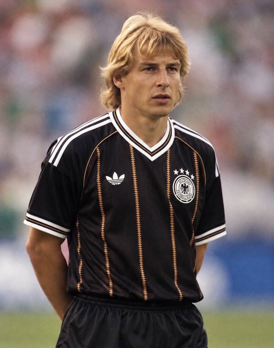 TopClass_FB's tweet photo. What if German legends from the 90s wore the current jersey ?  🤩 🇩🇪 ✨ https://t.co/NcqksgvboJ
