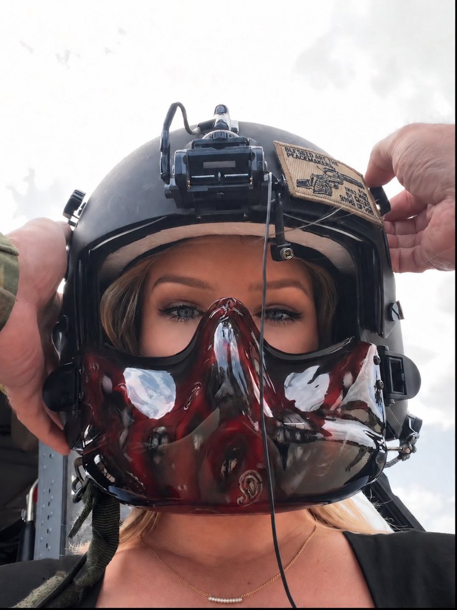 shaefitzz_'s tweet photo. Aviation friends? https://t.co/pjEDkt4lE9
