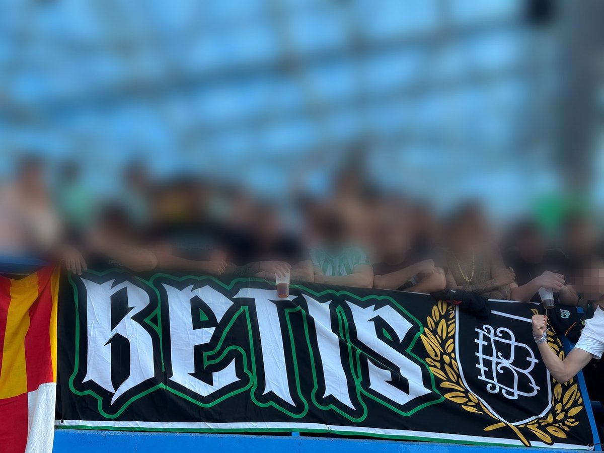CalleYGrada's tweet photo. Miembros de SGS presentes en Riazor.

RC Deportivo - Real Betis
20/09/26.

Contenido en Instagram: https://t.co/b0vZj1WCf2 https://t.co/0z6cSe15DE