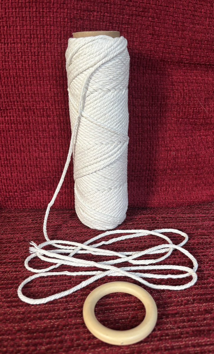 NBwakamatandoto's tweet photo. Something’s coming soon for your plants 🌿👀
I’ve been working on this for weeks…
Excited to be adding something new to our range
#boatsthattweet #boatlife #canallife #smallspaceliving #macrame #canaltraders #floatingtraders #independenttraders #rovingtrader https://t.co/qf8R4tCnyG