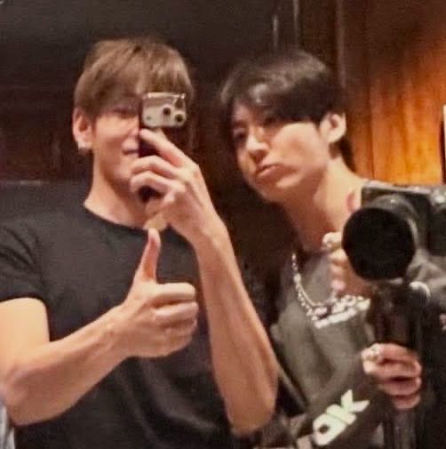 jungkovtae's tweet photo. TAEKOOK!!!! https://t.co/Fjok32959D