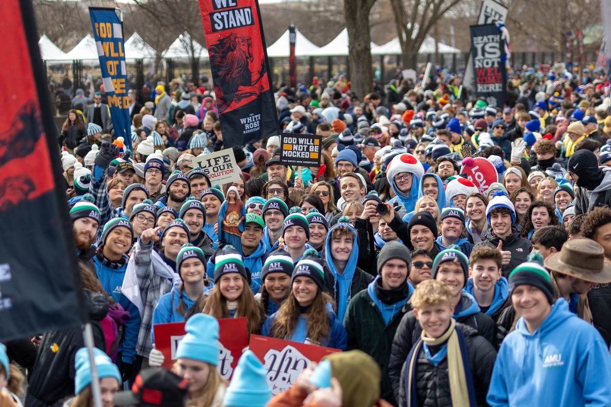avemariauniv's tweet photo. The Jon Scharfenberger Memorial Pro-Life Scholarship supports AMU students leading the pro-life movement, honoring alumnus Jon Scharfenberger ('11). Give to Ave for Life: https://t.co/2lDSielpRr #AveMaria https://t.co/ZoVrJtODwX