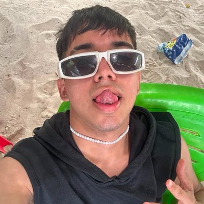 SebastianL8528's tweet photo. #NuevaFotoDePerfil https://t.co/bqjoCwE6Dd