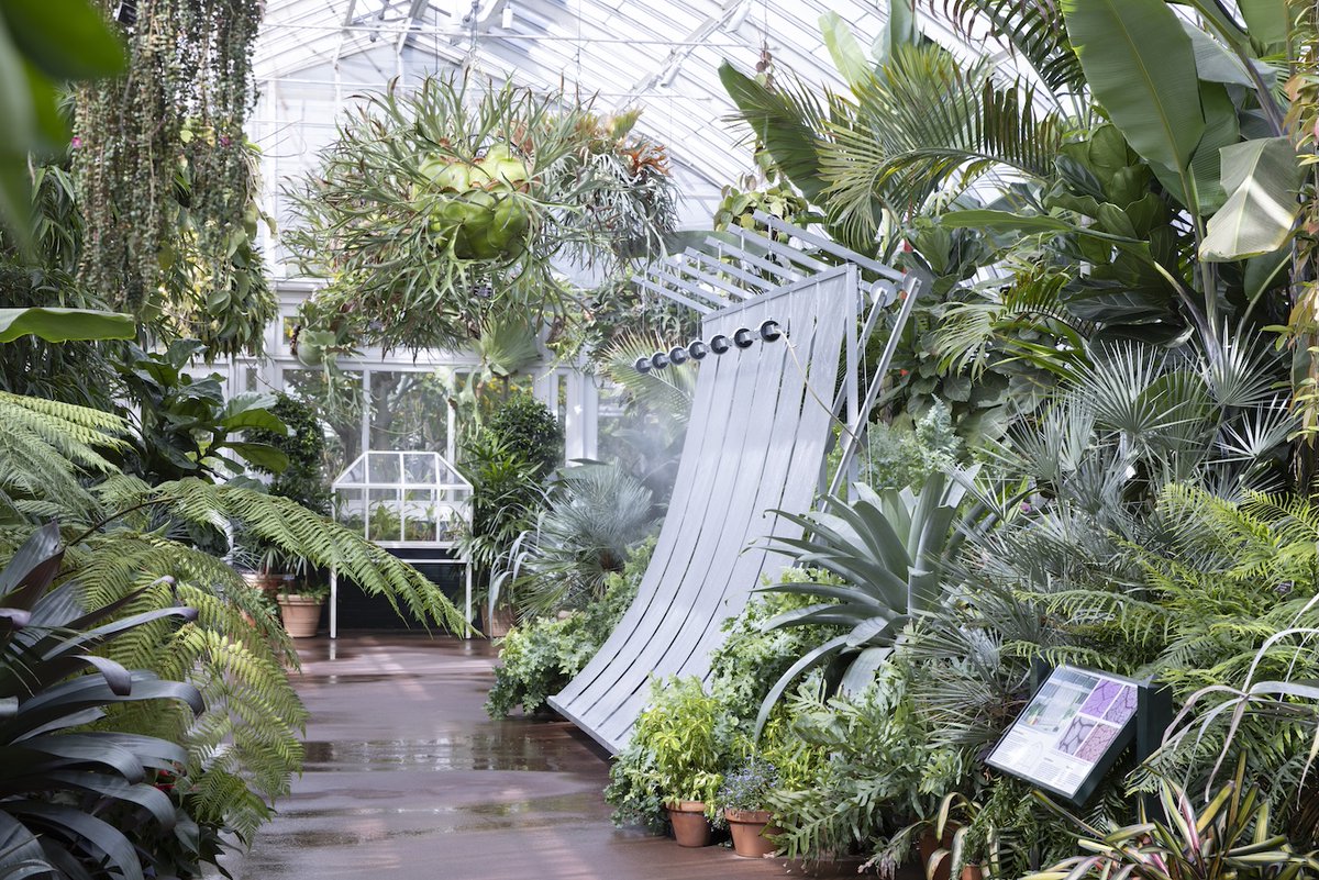 Syr_Arch's tweet photo. Syracuse Architecture instructors Hermine Demaël and Stephen Zimmerer have created a climate-responsive installation at the New York Botanical Garden that explores how architecture can shape environmental conditions through shade, airflow and mist. 🌱https://t.co/r6bl5gqESm https://t.co/2OcHMa5Kl1