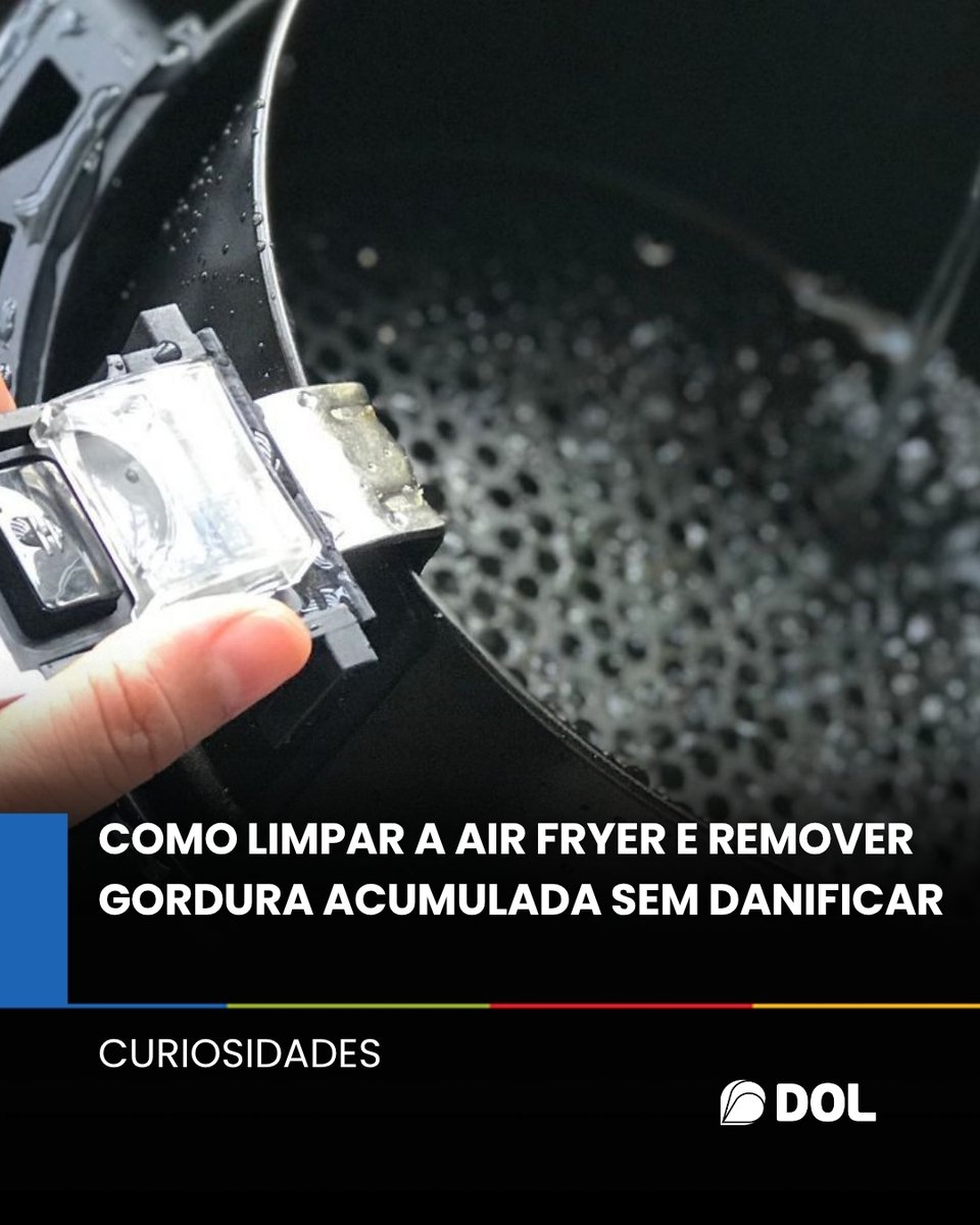 doldiarioonline's tweet photo. Quer limpar sua air fryer sem danificar? Use água morna, bicarbonato e vinagre para tirar a gordura e evitar odores. Mantenha seu aparelho funcionando melhor e por mais tempo! Veja o passo a passo completo em https://t.co/x1kqn5Wawh
#AirFryer #ComoLimpar #Limpeza #Dicas #Casa https://t.co/9MQF4t334F