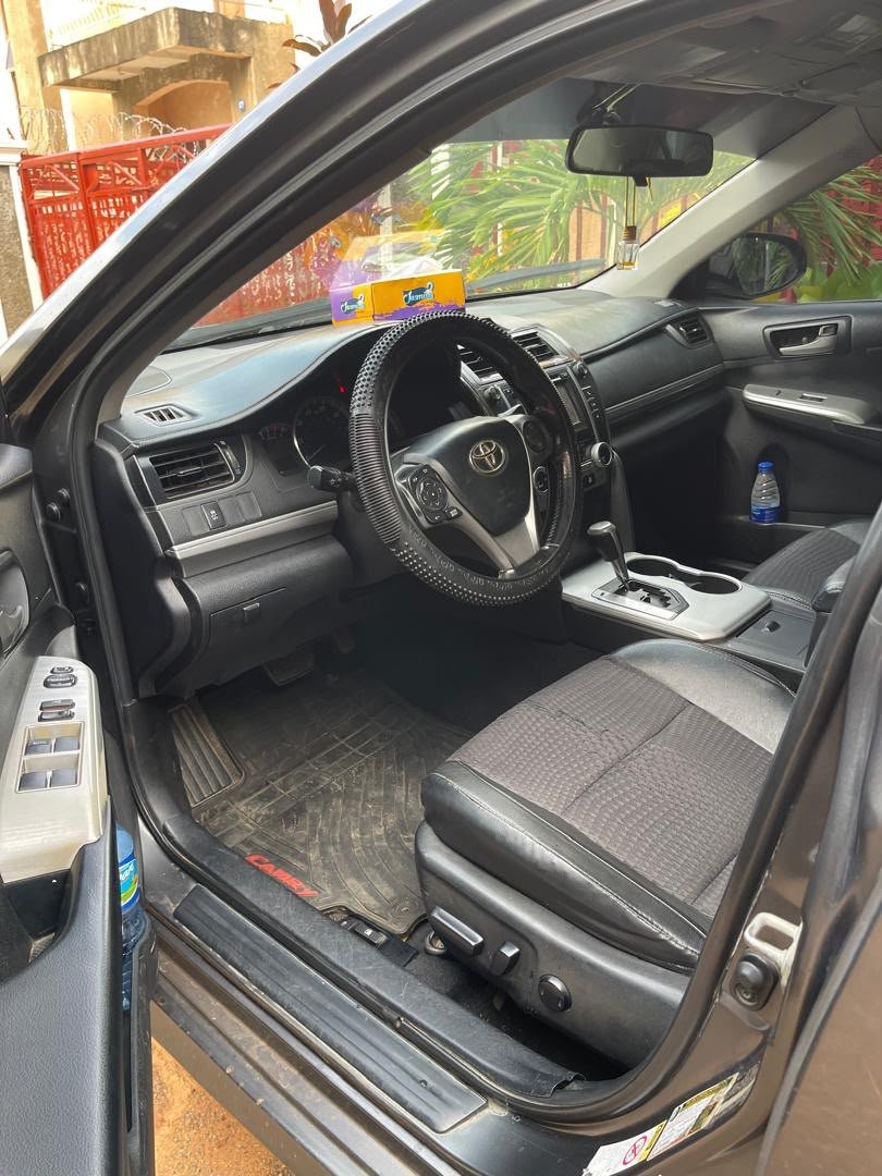 Hazblinkz's tweet photo. 🚨 DISTRESS SALE 🚨

🚘 2012 TOYOTA CAMRY AVAILABLE 

✅ Not registered
✅ Untampered engine and gear
✅ AC working perfectly
✅ Sound condition

💰 PRICE: ₦9 MILLION

🔥 Serious buyers only. Don't miss out on this opportunity. 

Call 07035820932 📞 
📩 DM for more details.FCT🇳🇬 https://t.co/51zV3zGgPj