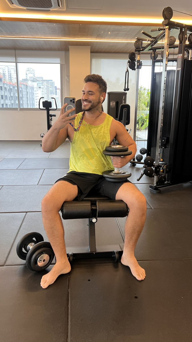 danrodriss's tweet photo. Malhar descalço é um caminho sem volta https://t.co/EFvhPR4hYM