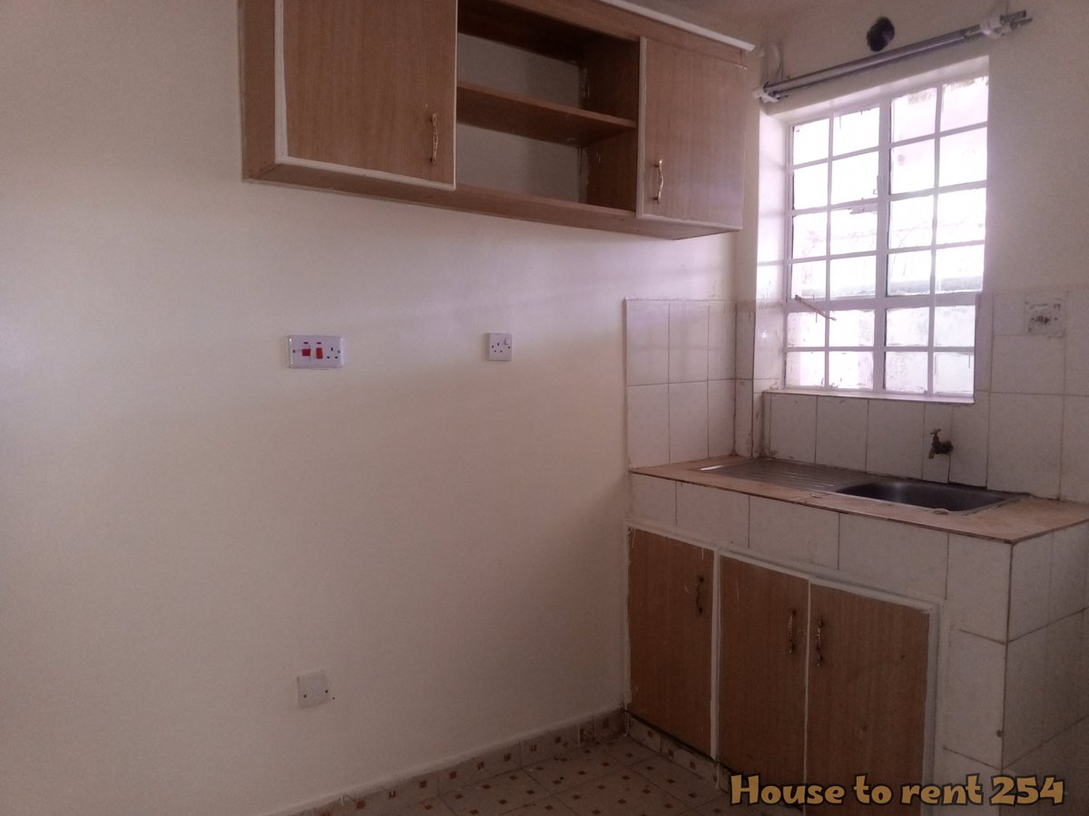 House2Rent254's tweet photo. 🏡✨ COMFORTABLE ONE-BEDROOM APARTMENT FOR RENT ✨🏡
💰 Rent: Kshs 17,000/Month
📍 Location: Kinoo
📞 Call/WhatsApp: 0718074246

#TheEnormousDay #BilaBabuTaabu #BabuNdioJawabu #RailaAirways #PresidentInteracts #AHPPowersManufacturing #BeyondHouses #Majinataka #FixingTheNation https://t.co/uEV8xXlRjR