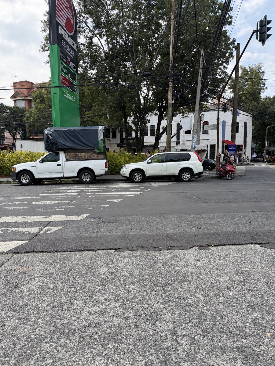 NeglishaA's tweet photo. @delvallereporte los invito a que vengan y pongan orden https://t.co/OpgzkvMxIy
