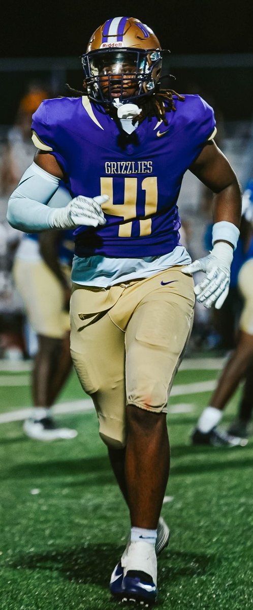 JuCoFootballACE's tweet photo. Michael Riles @michaelriles8 @ Butler JuCo @ButlerGrizzlyFB commits to @pvamufb_ @Coach_JL51 @ButlerGrizzlies https://t.co/kUF0BsZPlo