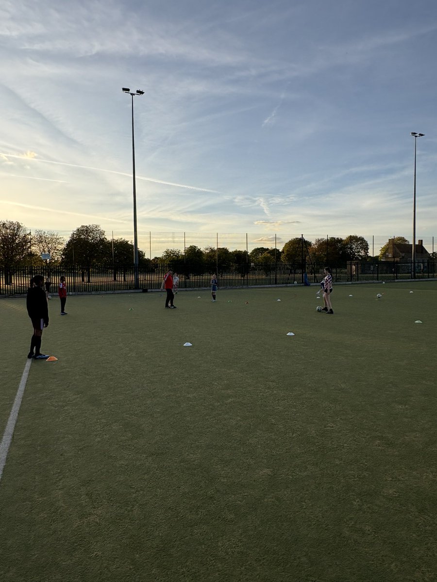 EnfieldTownLFC's tweet photo. ⚽️ YOUTH TRAINING ⚽️

Another busy Wednesday evening at training, with over 200 girls across our youth teams from U9s through to U18s! 💪

Every week, our players are working hard, keeping fit, developing their football skills, building confidence, making friendships and learning the importance of teamwork. 💙

It’s fantastic to see so many young players enjoying their football, supporting each other and continuing to grow both on and off the pitch.

👏 Well done to everyone involved!

Fun, friendship and football for all — every week. ⚽️❤️

#YouthFootball #GirlsFootball #FootballForAll #YouthDevelopment #Teamwork #Friendship #ETLFCFamily