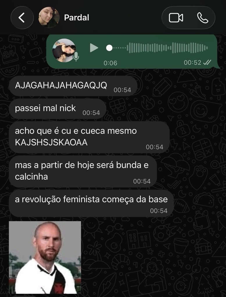 ninidoNO1's tweet photo. ela assim quando eu errei o ditado https://t.co/Y4dnLJKYIZ