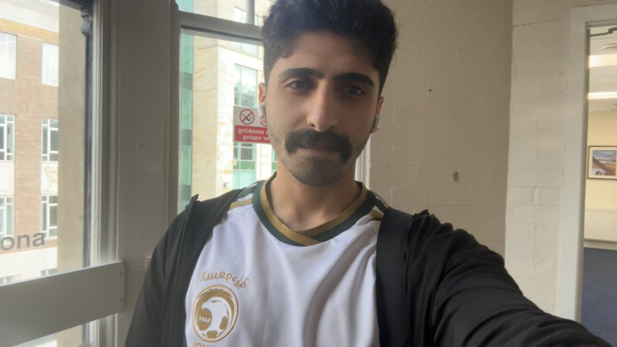 waf28j's tweet photo. #SaudiNationalDay96

هالسنه احتفل لحالي): https://t.co/unhqv9MCkJ