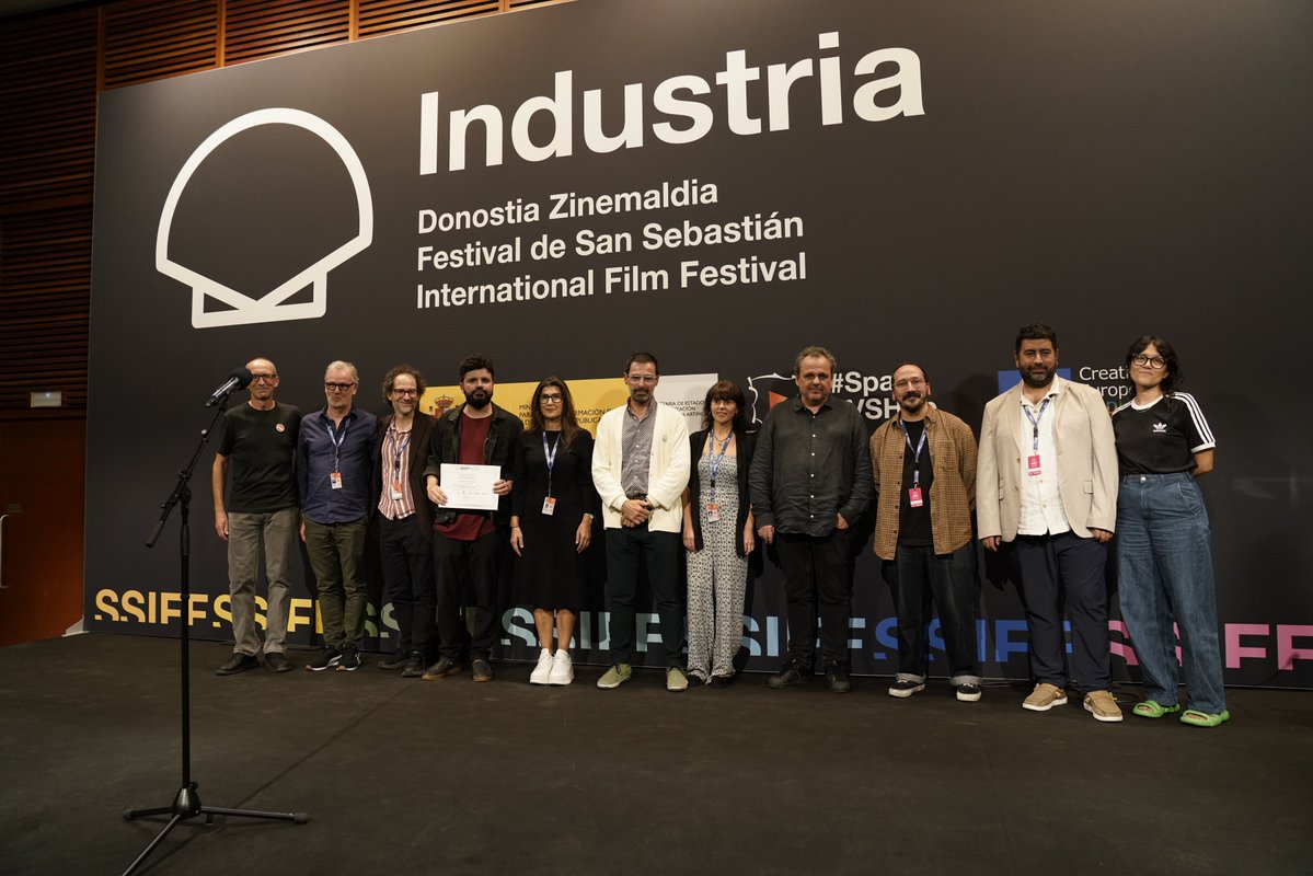 sansebastianfes's tweet photo. #74SSIFF #Industria 🏆 Premios #WIPLATAM Sariak / Awards
Premio de la Industria WIP Latam Industria Saria / Award:
🎞️ “LOVERS GO HOME!” - Juan Sebastián Mesa
---
A Contracorriente Films, Deluxe Content Services Spain, Elamedia Estudios, Laserfilm Cine y Video, Nephilim Producciones y Pecera Estudio.