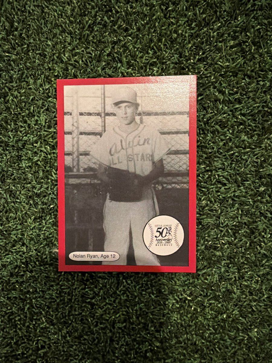 RampIVMem's tweet photo. Bobby told the story, now here are the pieces.

A commemorative “I was there for Nolan Ryan’s 300th Major League Win” card signed by Nolan Ryan and Bud Selig, a program and Milwaukee Sentinel newspaper covering his 300th career win, four Nolan Ryan cards….. https://t.co/g1L86mNUtL