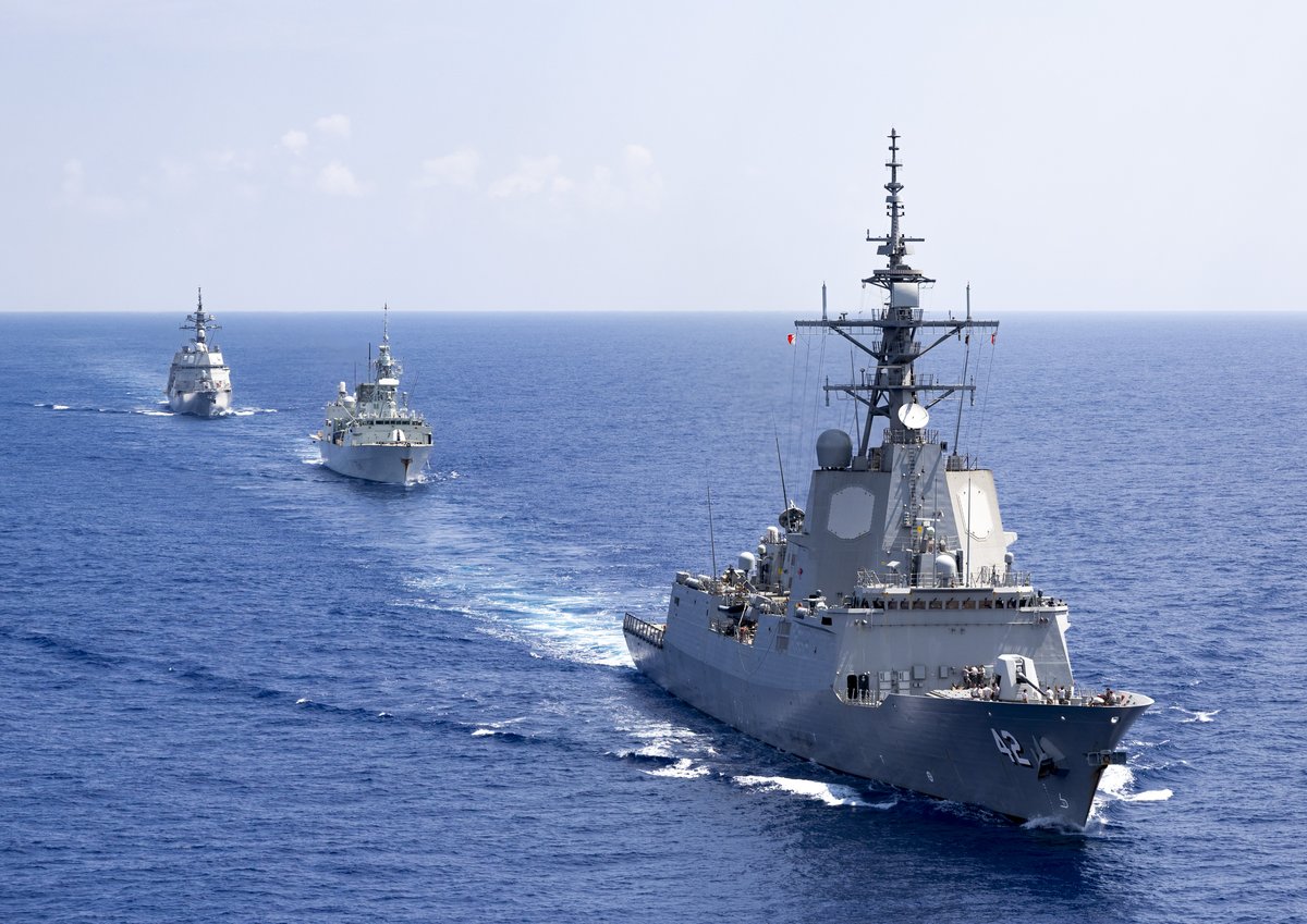 DefenceAust's tweet photo. Sea + Sky = Scenic 🚢✈️

The @Australian_Navy, @RoyalCanNavy, @JMSDF_PAO, @USNavy and the New Zealand Air Force conducted cooperative maritime training above, on and beneath the ocean during Exercise Pacific Vanguard 2026 off the coast of 📍 Guam.

🇦🇺 🇨🇦 🇯🇵 🇳🇿 🇺🇸

Read more ➡️ https://t.co/YjRxZ8hyuC

#YourADF #StrongerTogether @NZDefenceForce @USPacificFleet