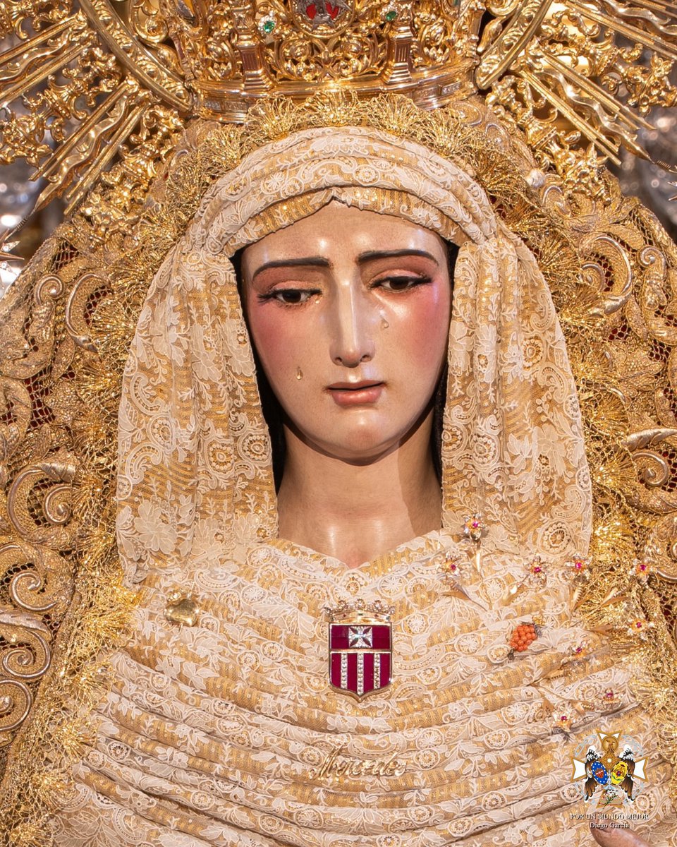 MPanchonso's tweet photo. El nuevo cambio de la Virgen de las Mercedes me parece correcto, aunque quizá recargado en algunos puntos. Tiene un patrimonio muy rico, pero el conjunto pide algo más de equilibrio y limpieza. Necesitan encontrar la forma de ver favorecida a la Virgen.

📸 @hdadstagenoveva https://t.co/qZpng41MbM