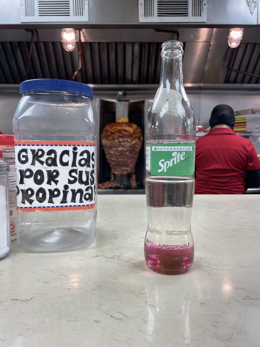 SlumpedCesar's tweet photo. This World is Too Evil for My Pure Mexican Heart https://t.co/8Eh6dGWuWv