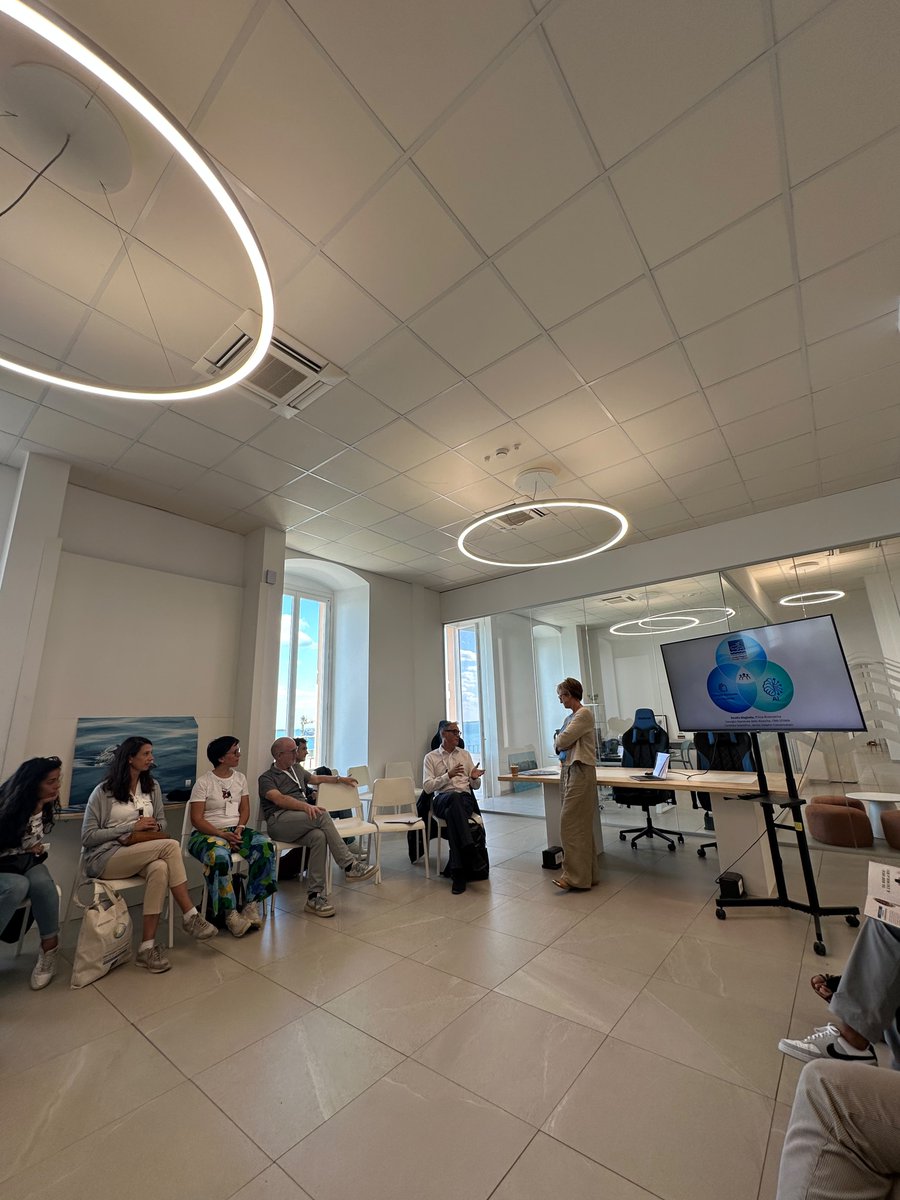 PID_CamCom's tweet photo. 🌊 Si conclude la seconda giornata del #PIDStudyTour 2026.
Dalla Jonian Dolphin Conservation al format PIDx, con un importante intervento di Antonio Romeo, il confronto ha toccato #innovazione, #digitale, #sostenibilità ed #economiaBlu.
#PID https://t.co/09fVayYW1s