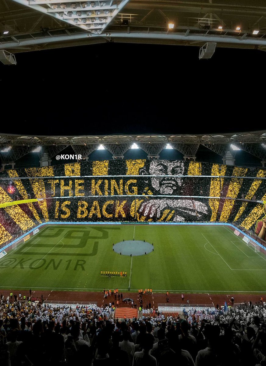 Mulhem28's tweet photo. "الاتحاديين"
ابداع خلف ناديهم 
ابداع خلف منتخبهم
عندما يتوراى عشاق الالوان 
مال الثقال الا اهلها 🇸🇦💛
#الاتحاد
#كأس_الخليج https://t.co/y3vJaYzb6D