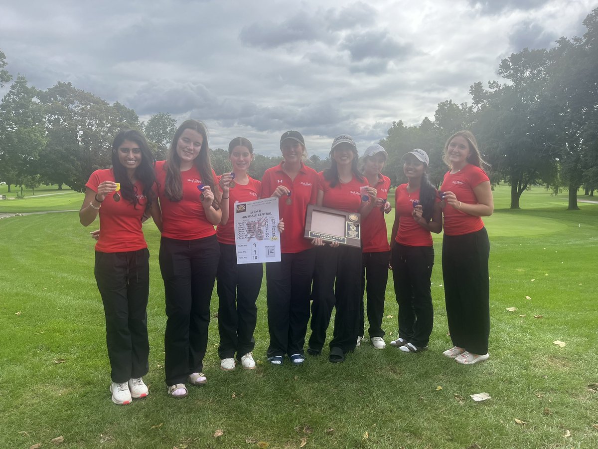 RedDevilsAD's tweet photo. Congratulations to the Red Devil Varsity golf team on their Conference Championship!  And shout out to Sara Hahn for her individual 1st place finish! 🔥 https://t.co/CFuzBplqFE