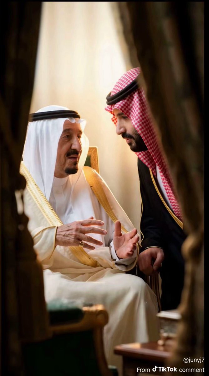 shajandrops's tweet photo. نحنُ في حفظِ الله 
ثمّ في حفظ آلِ سعود،

نفرح ونتغنّى ونسعَد ولن ندعَ للحاقدين 
باباً يدعُو غرائزهم لِـ سمّ الأذى ..♡

دمتِ شامخة عزيزة ياحبيبتي السعودية ..💚🇸🇦
.
.
#23sebtembre2026 
#شجنيّات #قطرات_شجن https://t.co/FEn87m5nL5