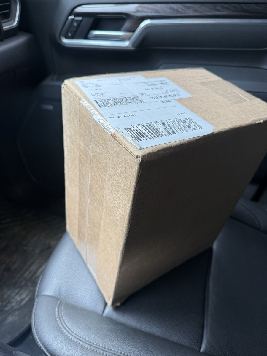 PlentyOfPivots's tweet photo. Shoulda sold it… but instead I ripped a whole 20 box case of 2026 Bowman Chrome Megas so you guys don’t have to. And I did it Car Rips style 😂 

@CardPurchaser how’d I do?!? https://t.co/BAnMBMPyXp