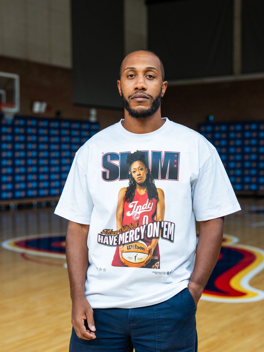 FeverTeamStore's tweet photo. Have mercy on 'em Kelz 😮‍💨

Our Kelsey Mitchell SLAM tee &amp; hoodie are available in VERY limited quantities. Shop now before they're gone. https://t.co/BJxJojt57m https://t.co/qJGPyKOWEa