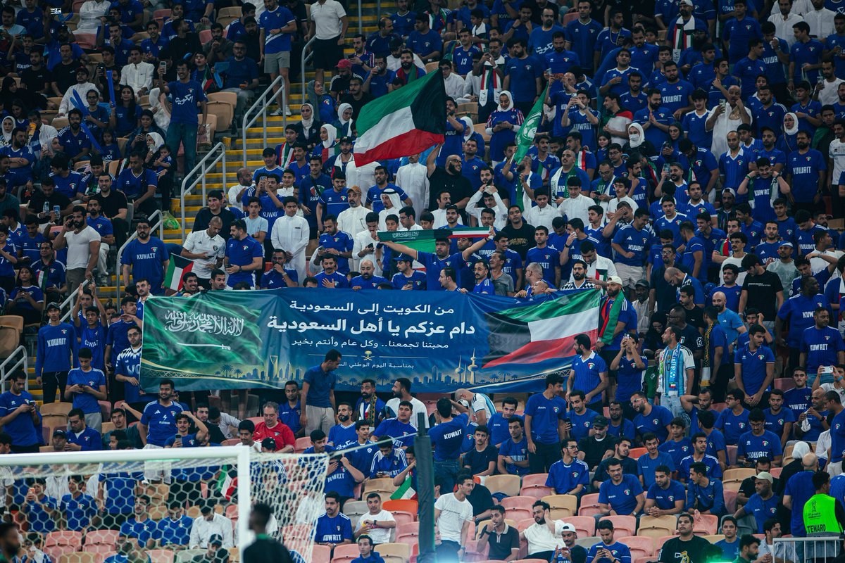 football_li5's tweet photo. هاردلك يا أهل الكويت

شكرًا بحجم السماء؛ أخلاق وأدب وإحترام وتقدير..

تعوضونها في الجايات يارب 💙🇰🇼 https://t.co/xIQlyyjLjE