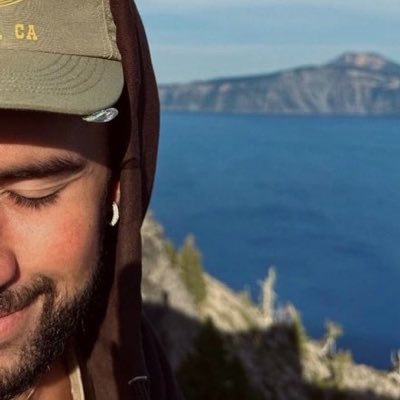 DylpickleBunny's tweet photo. Should I keep it?? #NewProfilePic https://t.co/m8ugkKgv7f