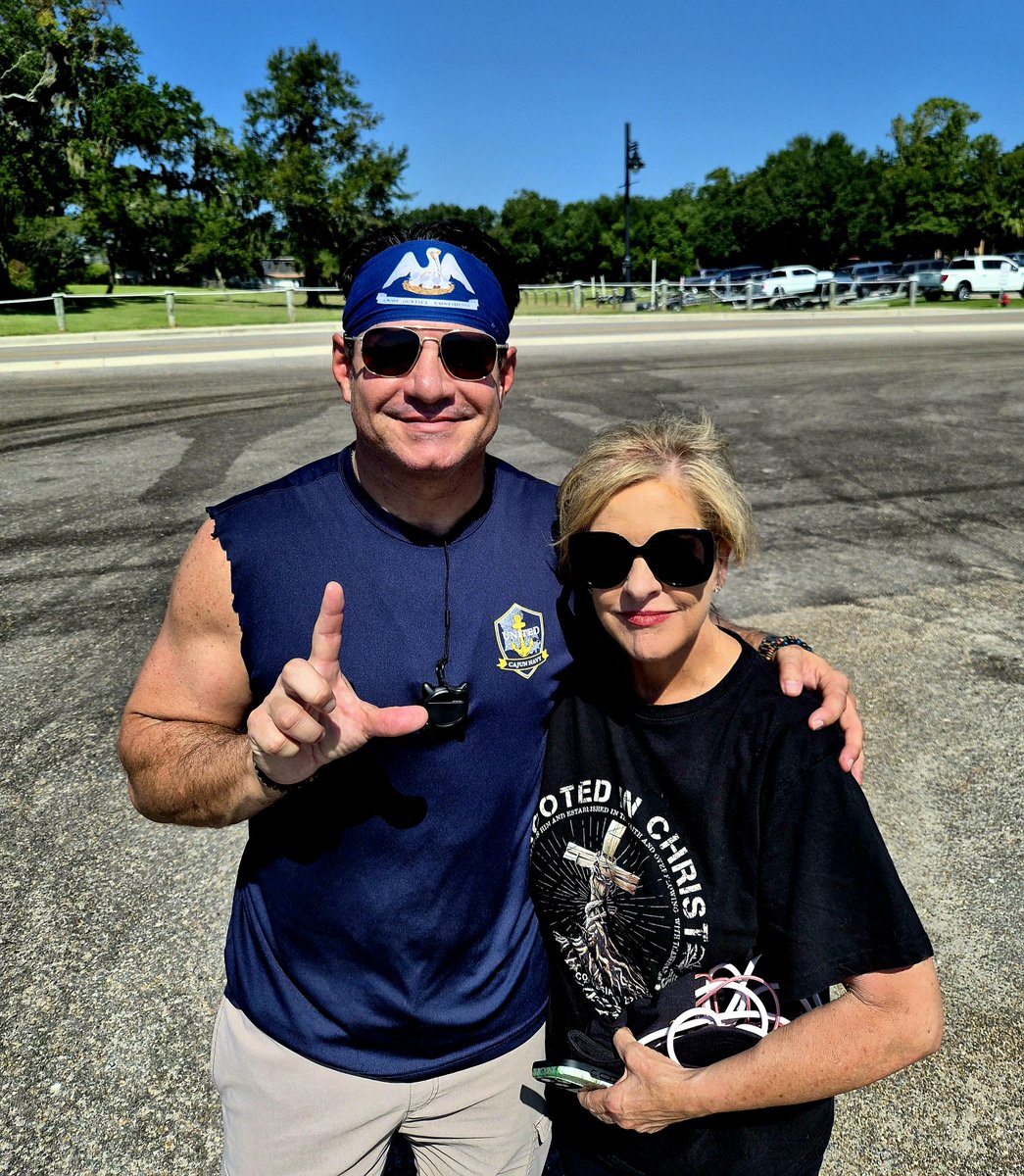 Unitedcajunnavy's tweet photo. Journalists who are actually willing to come to Horn Island and get educated on wind, water, currents, tides should be taken seriously. We were happy to escort Mrs @NancyGrace and Miss @SarahisCensored to Horn Island for a tour today! https://t.co/RecGgdXNRW