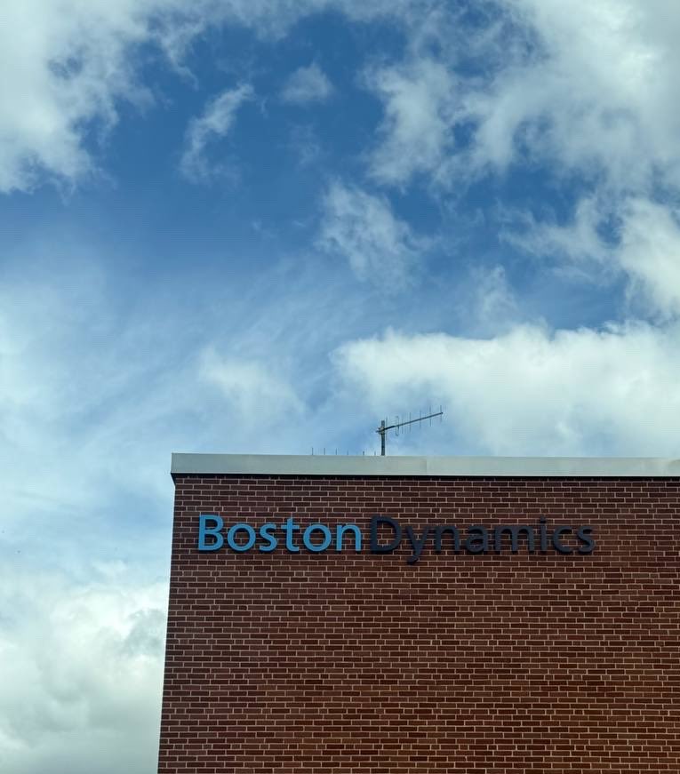 playbiscotti's tweet photo. 📍Waltham, Massachusetts https://t.co/7fykpcy36e
