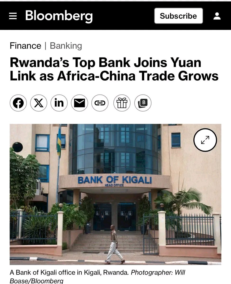 EmmanuelKakule4's tweet photo. 🇨🇳 La Bank of Kigali rejoint directement le CIPS, le système chinois de paiements transfrontaliers en yuan.

🇧🇪 Dans le même temps, le Rwanda rétablit ses relations diplomatiques avec la Belgique, siège de SWIFT et acteur de sa supervision.

Simple coïncidence de calendrier… ou Kigali anticipe-t-il déjà une éventuelle seconde vague de sanctions ?
Kigali tombe dans le piège des américains !  Au lieu de retirer ses militaires au Congo, il préfère alourdir la peine @KalonjiTV @realDonaldTrump @SecRubio @US_SrAdvisorAF @Presidence_RDC @VP