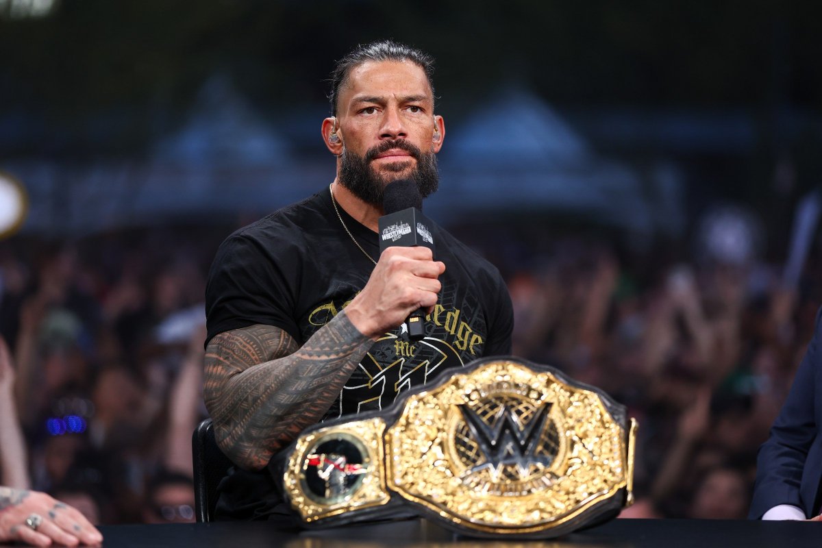 EliteClubS0B's tweet photo. Roman Reigns says working with him elevates the value of his opponents.

“It’s one thing to have a match with me, it’s another to be the guy that we’re working towards to transition from me, or to use my equity to then put a rocket on that guy’s back.

“If you’re in the ring with me, your value’s going up. It sounds arrogant, but I don’t mean it that way. I just mean that if you get in the ring with me, you’re gonna get the very best Roman Reigns.

“You put them with someone like me, and I’ll be able to exploit it and then try to magnify and make it even greater, but they got to have that thing going for themselves already.”

(@Complex)