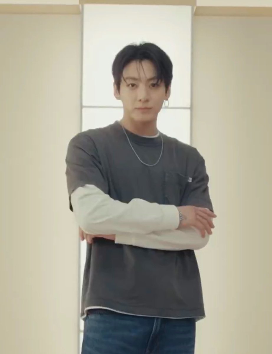 jeongoldenlight's tweet photo. PVH, Calvin Klein parent company introduction about Jungkook on their website ✨

Oh Jungkook, you’re so popular and legendary <3 https://t.co/SmAZ7gG0h9