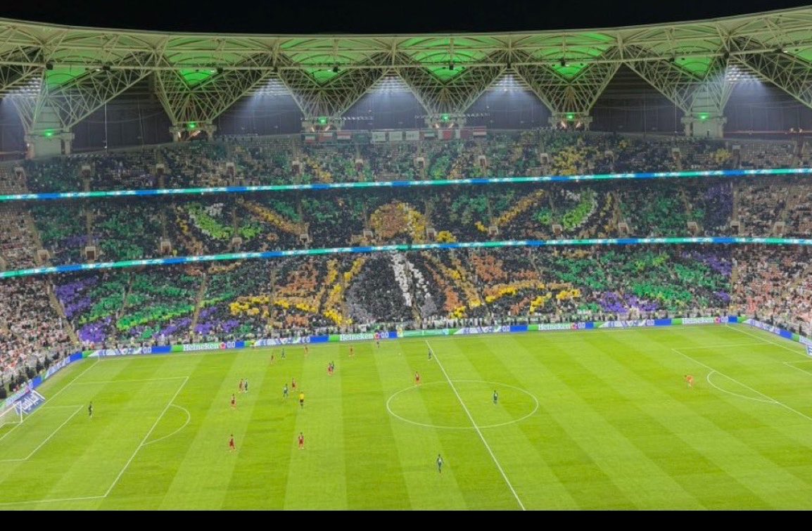 RajehAlgzaa's tweet photo. الف مبروك فوز #المنتخب_السعودي 
اول خطوه في #خليجي٢٧ 
فرحتين سعوديه في ليله واحده .. 
يوم الوطن .. وفوز المنتخب .. 
ادام الله افراح #السعودية https://t.co/G7KLmD3hnc