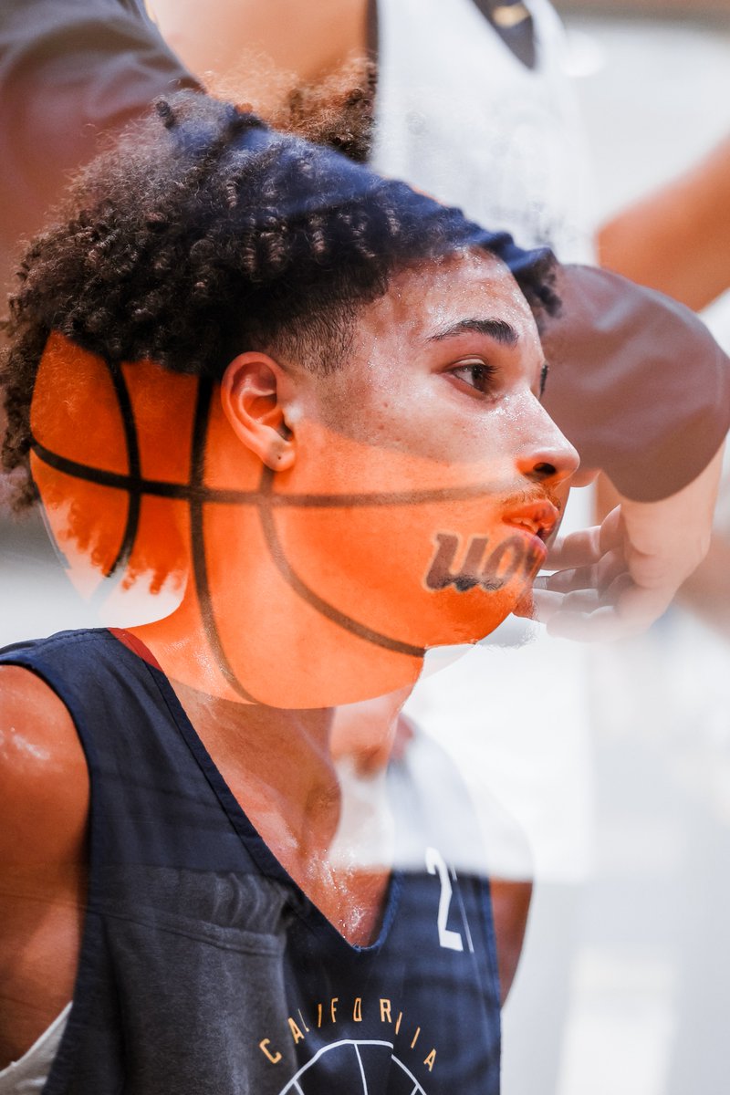 CalMBBall's tweet photo. Seeing double 📸

#GoBears | #ThroughAndThrough https://t.co/oiqtjcNtD2