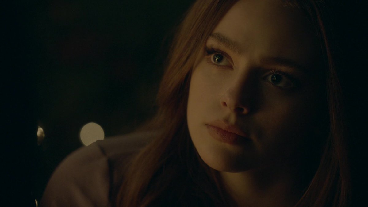 ofsunsh1ned's tweet photo. #HopeMikaelson played by #DanielleRoseRussell https://t.co/J1P297oW7G