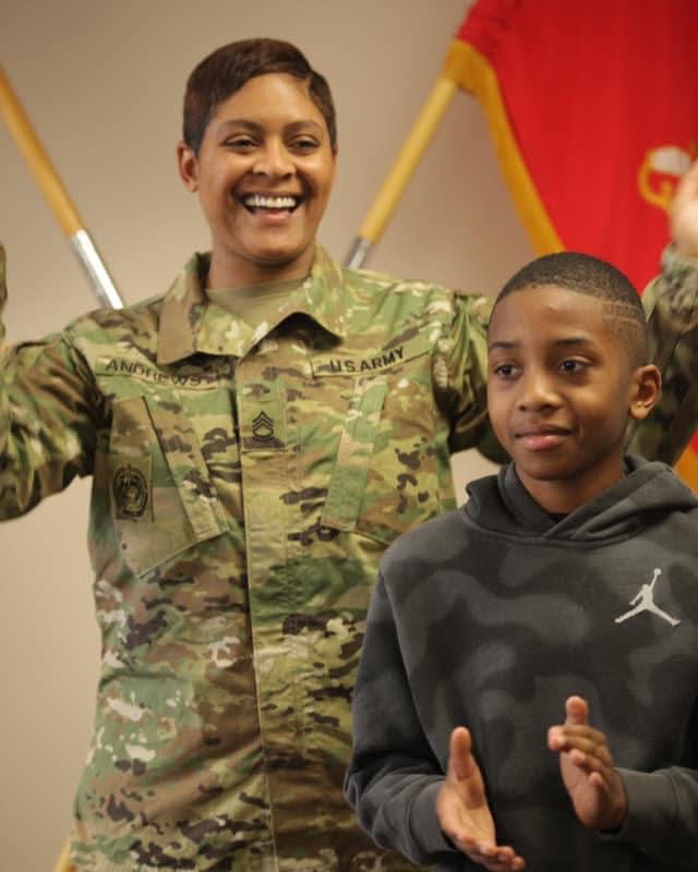 eldersilva33's tweet photo. The moment I knew I made it. Years of sacrifice, dedication, failure, and motivation finally paid off. As a single parent, broke and exhausted, I never gave up. You never know what someone is facing until you ask. This is my story. https://t.co/55NJtfRBfN
