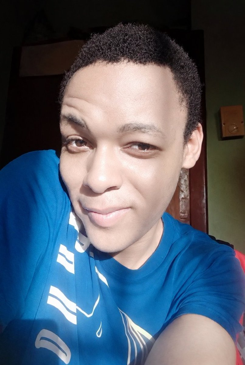 THV_JOLLI's tweet photo. @HateCrave You can debut now https://t.co/abtwwPrip6